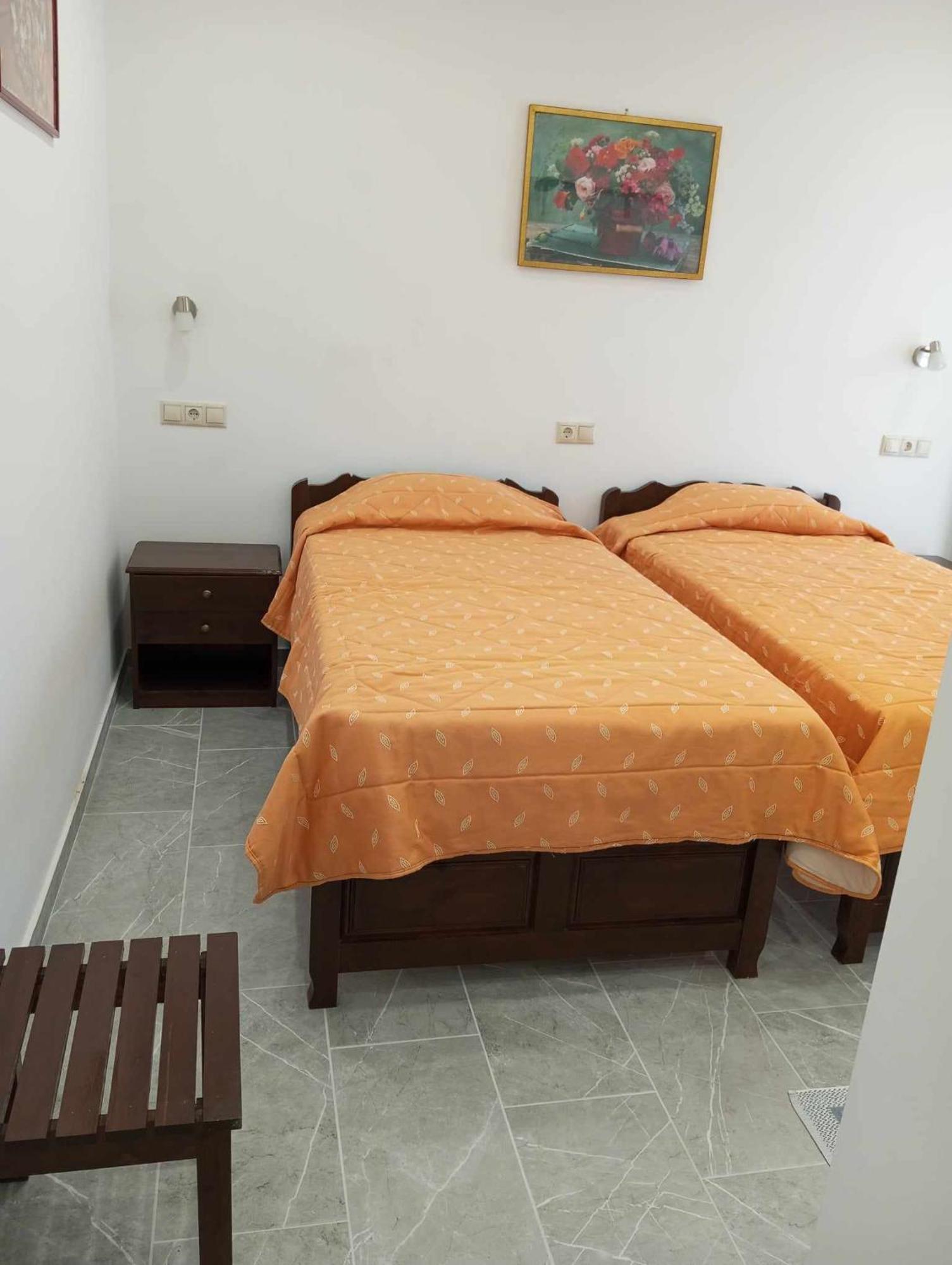 Gerekos Studios And Apartments Agios Georgios  Exterior foto